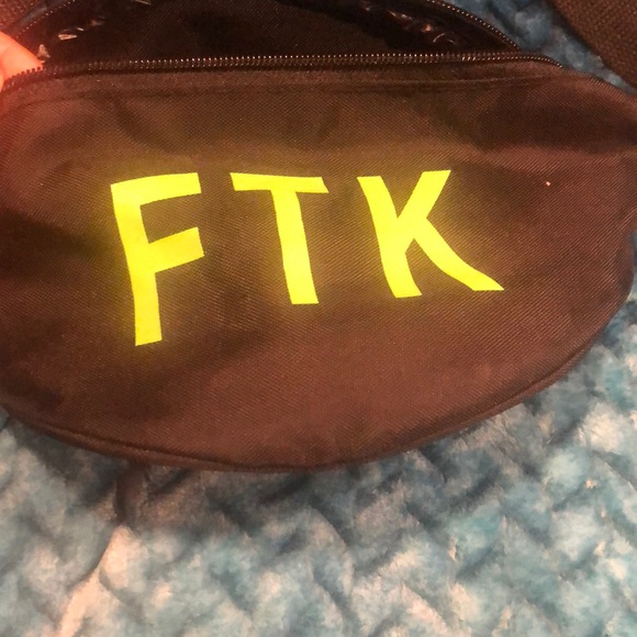 Phanny pack - Picture 2 of 2